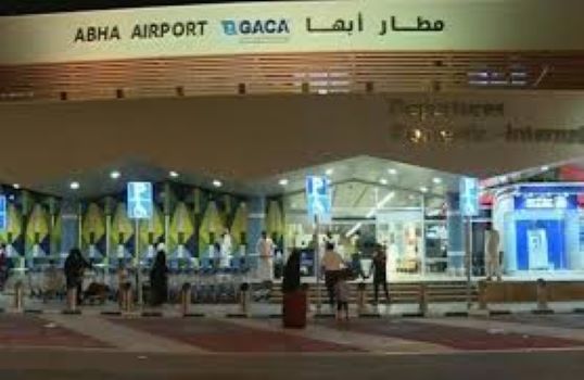 الحوثيون يؤكدون استهدافهم لمطار أبها السعودي بطائرة مسيرة