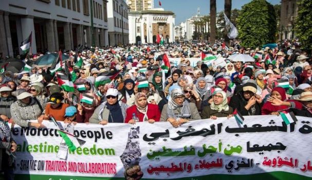 مظاهرات شعبية غاضبة في المغرب رفضاً للتطبيع مع الاحتلال الإسرائيلي