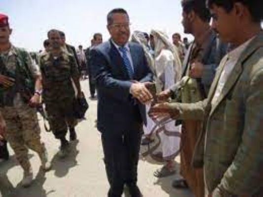 بن دغر  يغازل الحوثيين ويدعوهم للمصالحة الوطنية والسلام الشامل