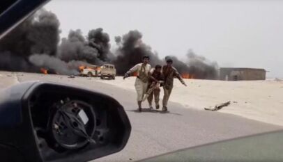 مقتل وإصابة 13 جندياً من قوات الشرعية بقصف طائرات إماراتية في أبين