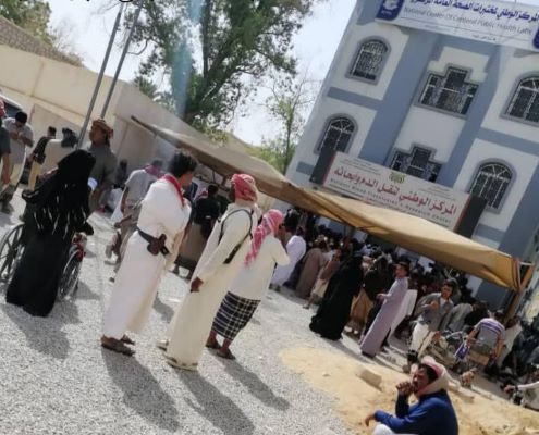 يمنيون يشكون من ارتفاع تكاليف فحص كورونا المطلوب للسفر إلى السعودية 