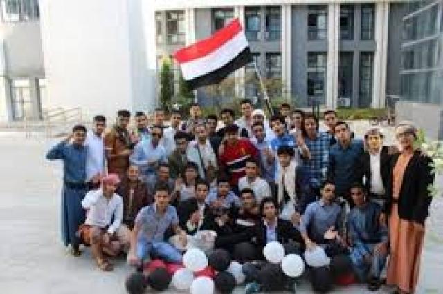 الطلاب اليمنيون في الصين يناشدون السفارة والخارجية بإعادتهم إلى البلاد