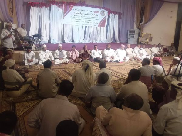 إيرادات الجمارك تفجر خلافات بين سلطات الشرعية في محافظتي الجوف وحضرموت